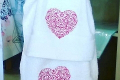 asciugamani cuore san valentino